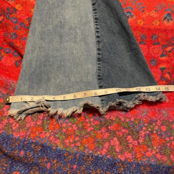 RARE Free People Color Block Two Tone Frayed distressed super flare jeans - Picture 4 of 9